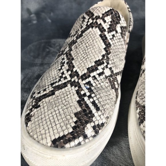 Coconuts Snakeskin Shoes Woman’s slip on Shoe Adult Size 8 - Picture 3 of 5